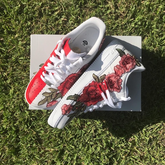 Custom Rosè Nike AF1’s - Picture 6 of 13